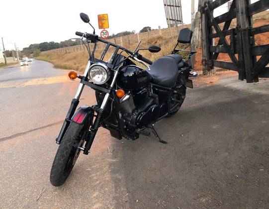 KAWASAKI VULCAN 900 CUSTOM KAWASAKI VULCAN 900 CUSTOM